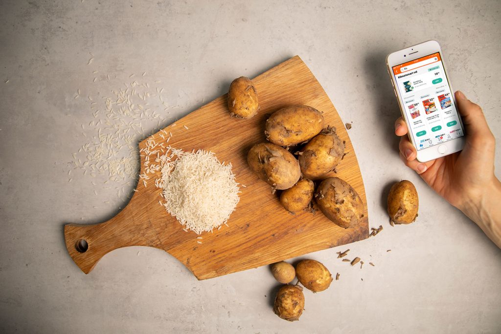 Ris eller potatis? Axfoundation har gett stöd till mat.se att ”nudga” sina kunder mot klimatsmarta val.