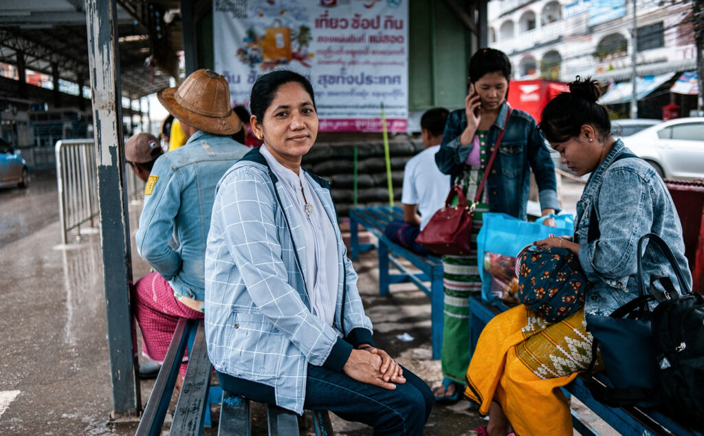 Companies are joining forces with non-profit organizations and launching a multi-lingual mobile app with training on COVID-19 and workers’ rights to reach Thailand's migrant workers, a group often at risk of trafficking and forced labor. (Photo: IOM 2018/Visarut Sankham)